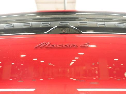 New 2026 Porsche Macan 4 Electric AWD/4WD image 38