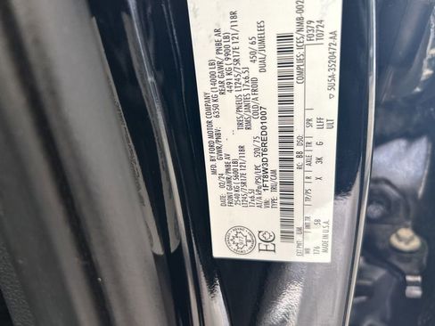 Used 2024 Ford F350 Lariat image 47