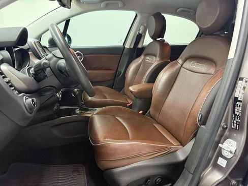 Used 2016 FIAT 500X Lounge image 17