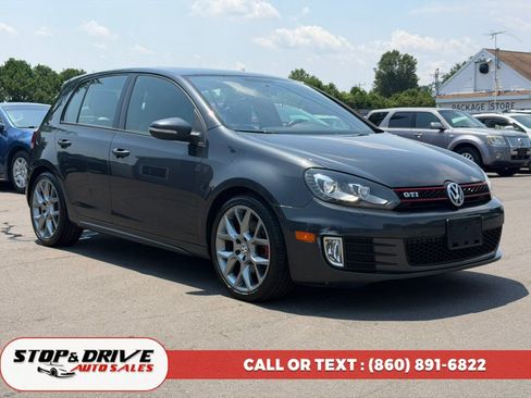 Used 2013 Volkswagen GTI Driver's Edition FWD image 3