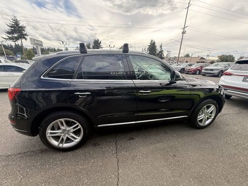 Used 2016 Audi Q5 2.0T Premium Plus w/ Technology Package AWD/4WD image 7
