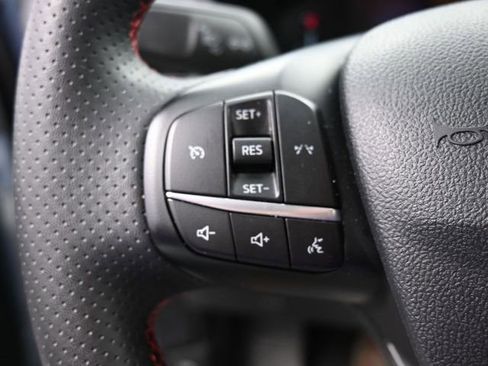 Used 2025 Ford Escape ST-Line image 26