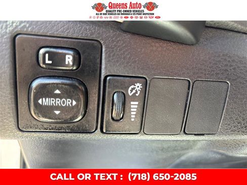 Used 2019 Toyota Corolla LE FWD image 43