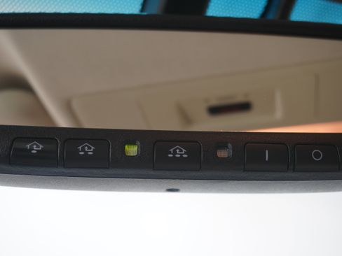 Used 2013 Lexus ES 350 w/ Luxury Pkg FWD image 24