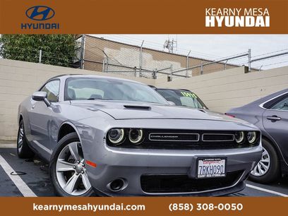 Used 2016 Dodge Challenger SXT