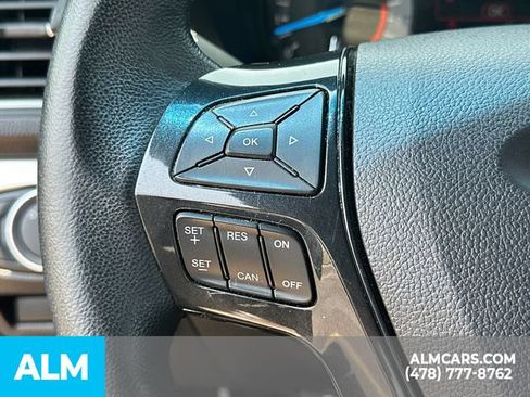 Used 2018 Ford Explorer XLT FWD image 29