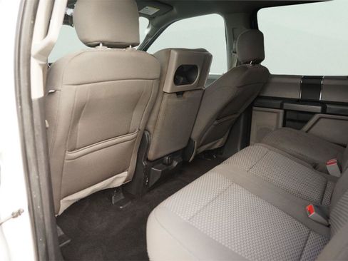Used 2018 Ford F150 XLT RWD image 11
