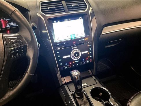 Used 2018 Ford Explorer Sport w/ Equipment Group 401A AWD/4WD image 9