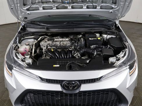 Used 2022 Toyota Corolla LE FWD image 16