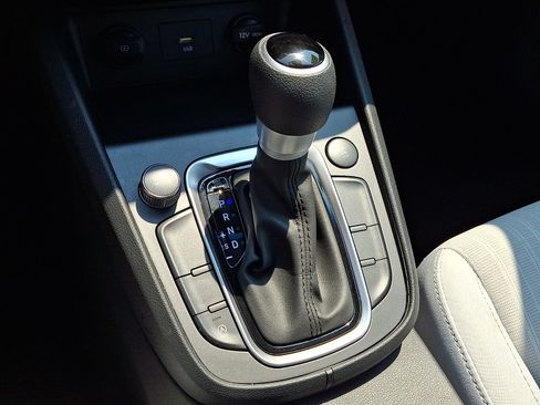 Certified 2023 Hyundai Kona SEL AWD/4WD image 14