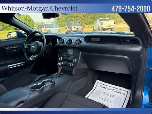 Used 2017 Ford Mustang Coupe RWD image 12