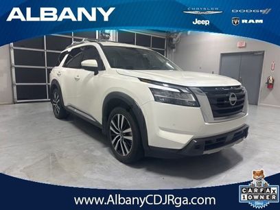 Used 2024 Nissan Pathfinder Platinum