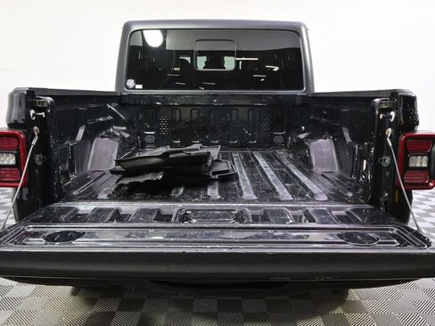 Used 2020 Jeep Gladiator Rubicon AWD/4WD image 19