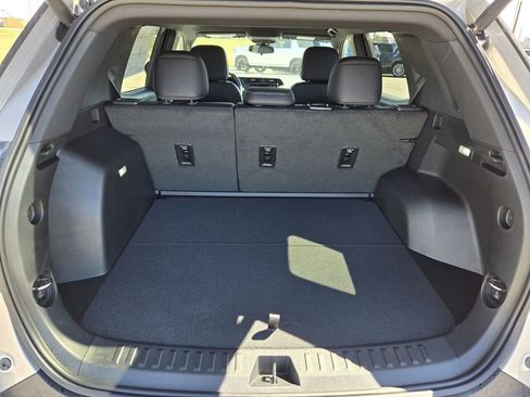 New 2026 GMC Terrain Elevation AWD/4WD image 8