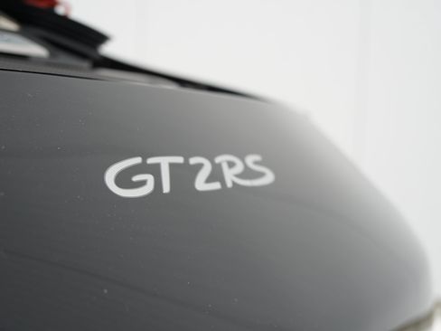 Used 2019 Porsche 911 GT2 RS RWD image 47