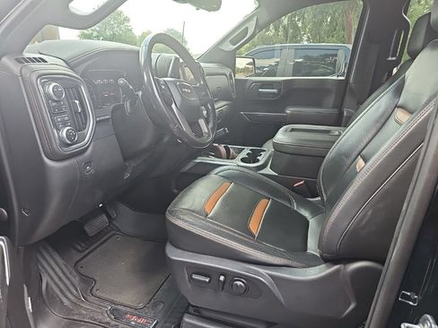 Used 2021 GMC Sierra 1500 AT4 w/ AT4 Premium Package AWD/4WD image 10