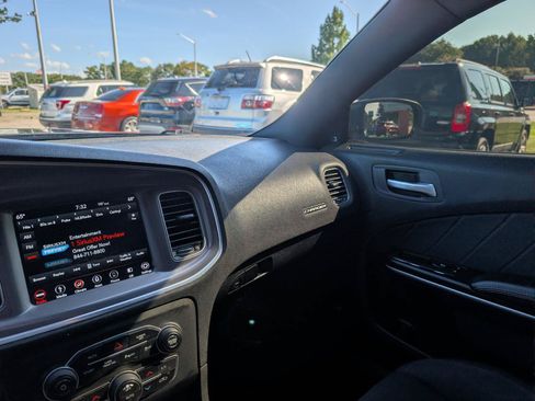 Used 2019 Dodge Charger R/T RWD image 29