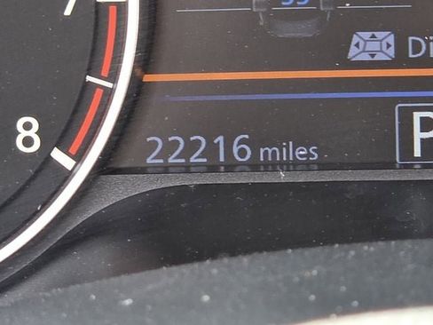 Used 2025 Nissan Altima 2.5 SV FWD image 23