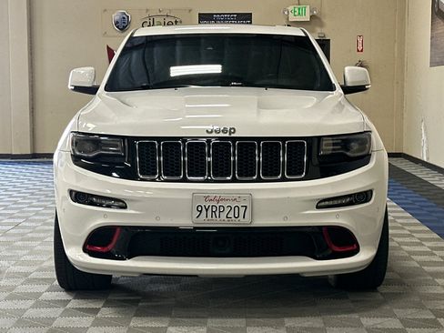 Used 2014 Jeep Grand Cherokee SRT w/ Trailer Tow Group IV AWD/4WD image 9