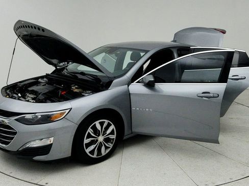 Used 2023 Chevrolet Malibu LT FWD image 11