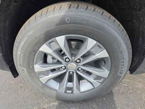 New 2026 Chevrolet Equinox LT image 9