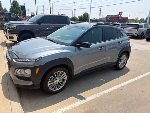 Used 2020 Hyundai Kona SEL AWD/4WD image 2
