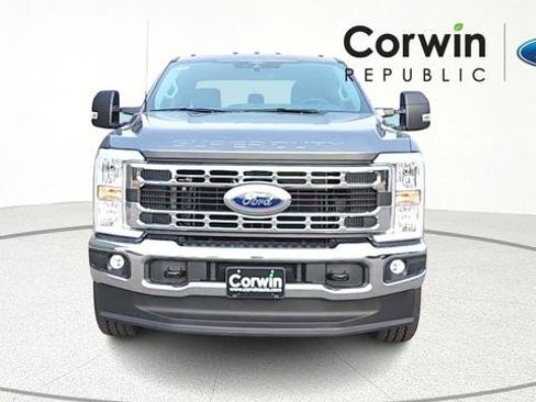 New 2026 Ford F350 XLT w/ FX4 Off-Road Package image 2