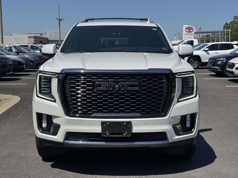 Used 2023 GMC Yukon XL Denali Ultimate AWD/4WD image 27