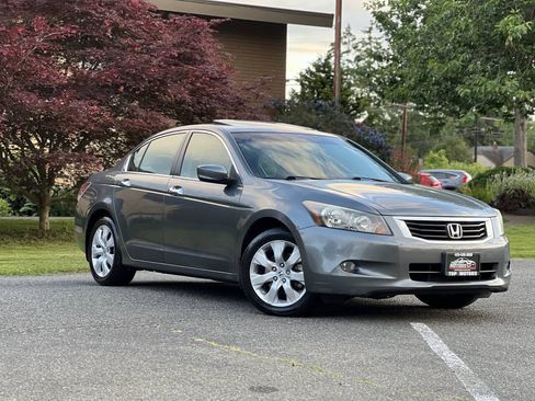 Used 2009 Honda Accord EX-L image 2