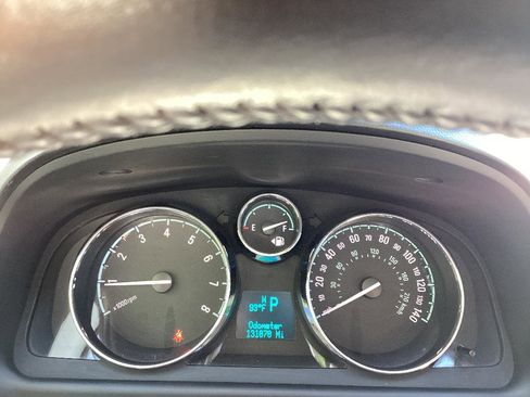 Used 2014 Chevrolet Captiva Sport LS FWD image 8