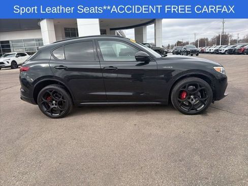 Used 2022 Alfa Romeo Stelvio Veloce image 15