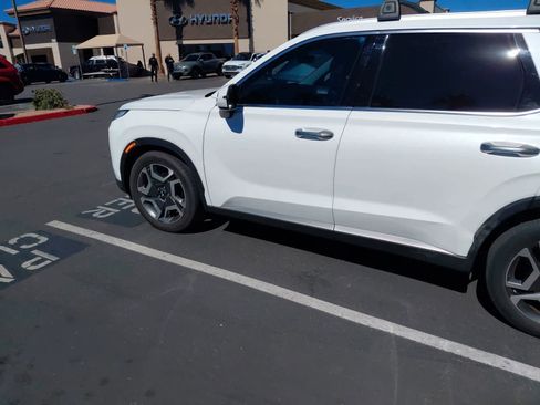 Used 2023 Hyundai Palisade Limited image 5