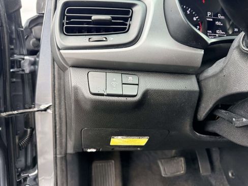 Used 2020 Kia Rio S FWD image 14