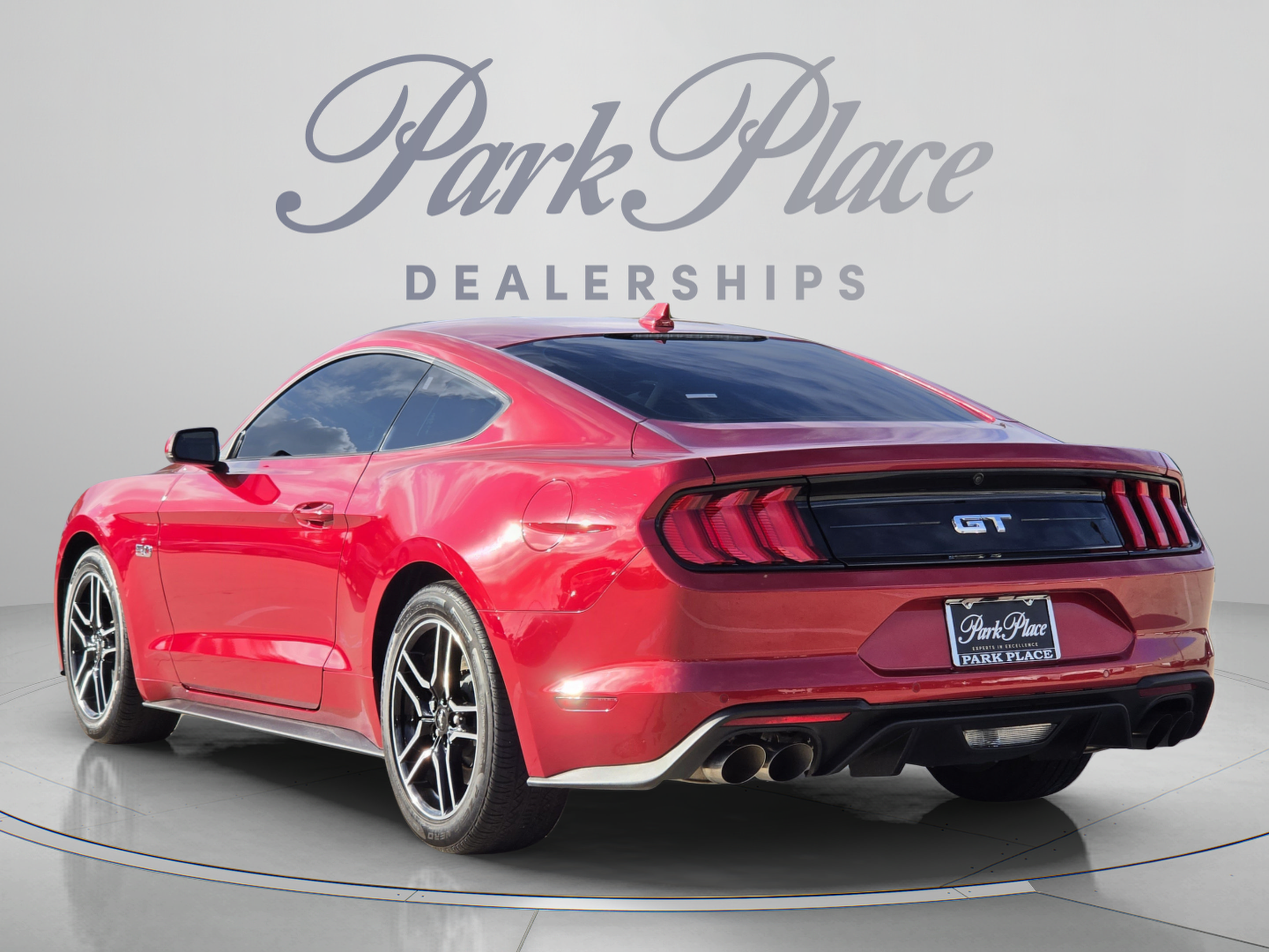 Used 2022 Ford Mustang GT Premium w/ Equipment Group 401A RWD image 3