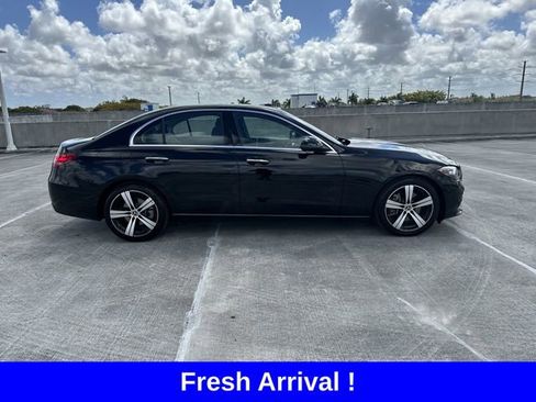Used 2025 Mercedes-Benz C 300 Sedan image 34