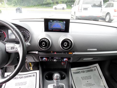 Used 2016 Audi A3 2.0T Premium image 14