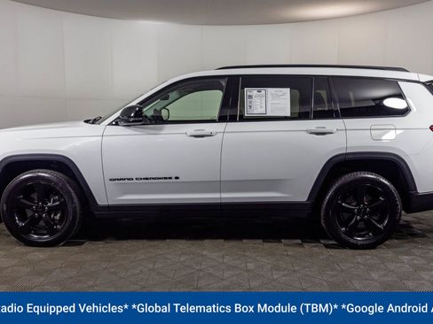 Used 2022 Jeep Grand Cherokee L Limited w/ Black Appearance Package AWD/4WD image 21