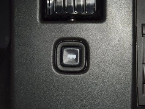 New 2026 Chevrolet Express 3500 w/ Power Convenience Package RWD image 19