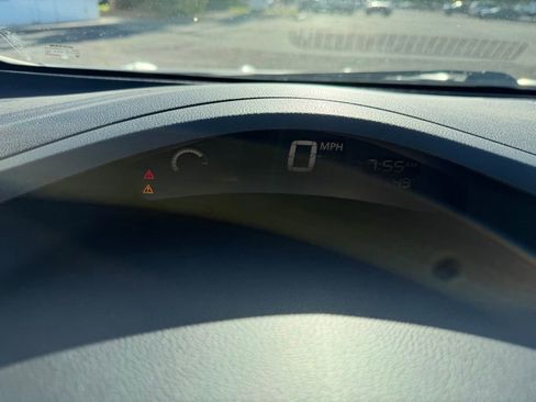 Used 2015 Nissan Leaf S image 19