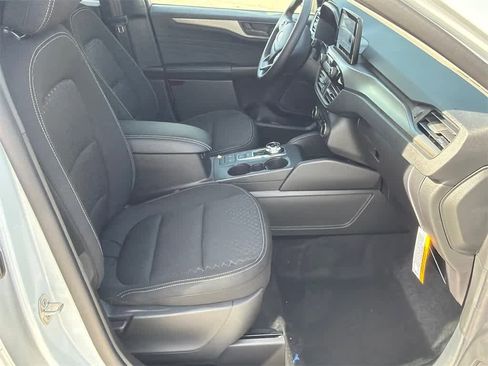 New 2026 Ford Escape Active image 12