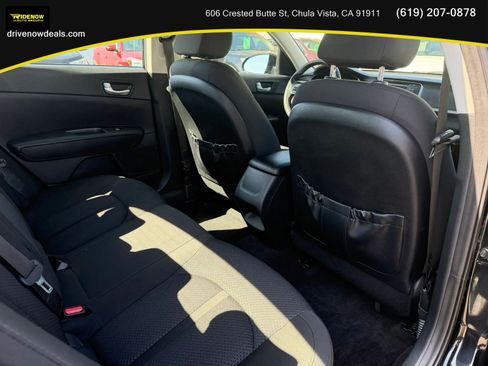 Used 2016 Kia Optima LX FWD image 13