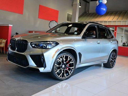 Used 2022 BMW X5 M w/ Competition Package 2 AWD/4WD image 43