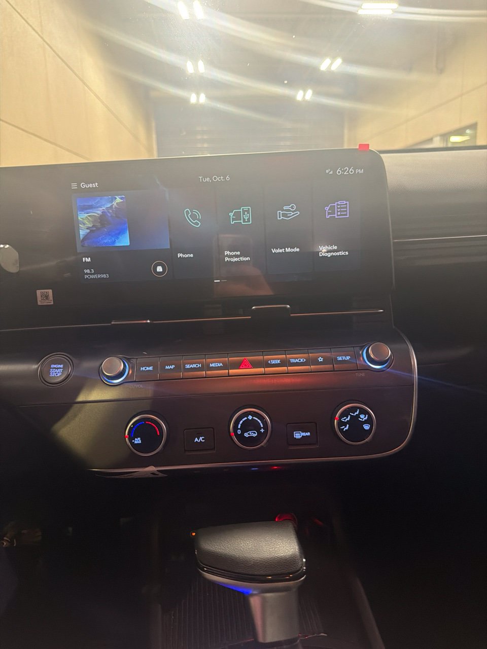 Used 2025 Hyundai Kona SE FWD image 11