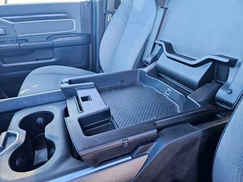 Used 2020 RAM 2500 Big Horn w/ Level 1 Equipment Group image 26