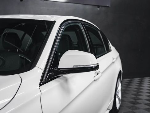 Used 2014 BMW 335i xDrive Sedan AWD/4WD image 5