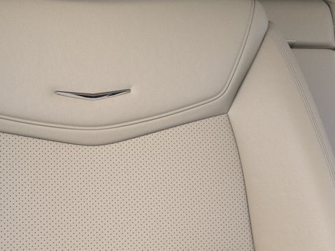 New 2026 Cadillac XT5 Premium Luxury w/ Driver Assist Package FWD image 21