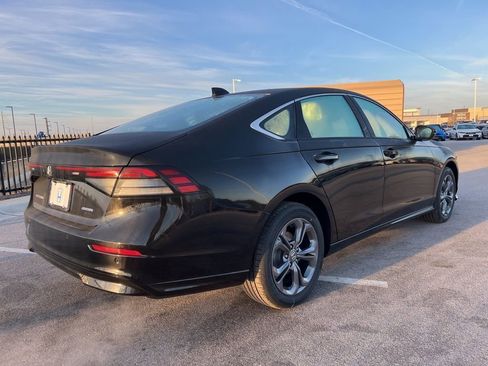 New 2026 Honda Accord EX-L image 3