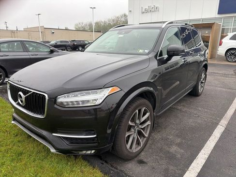 Used 2019 Volvo XC90 T5 Momentum AWD/4WD image 1