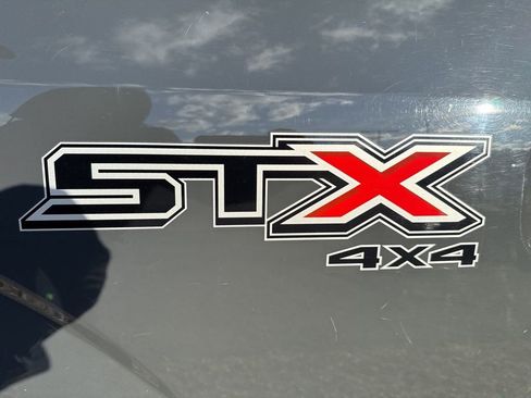 Used 2017 Ford F150 XL w/ Equipment Group 101A Mid image 15