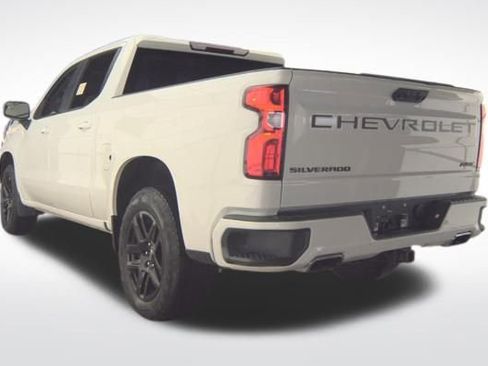 Used 2023 Chevrolet Silverado 1500 RST image 7